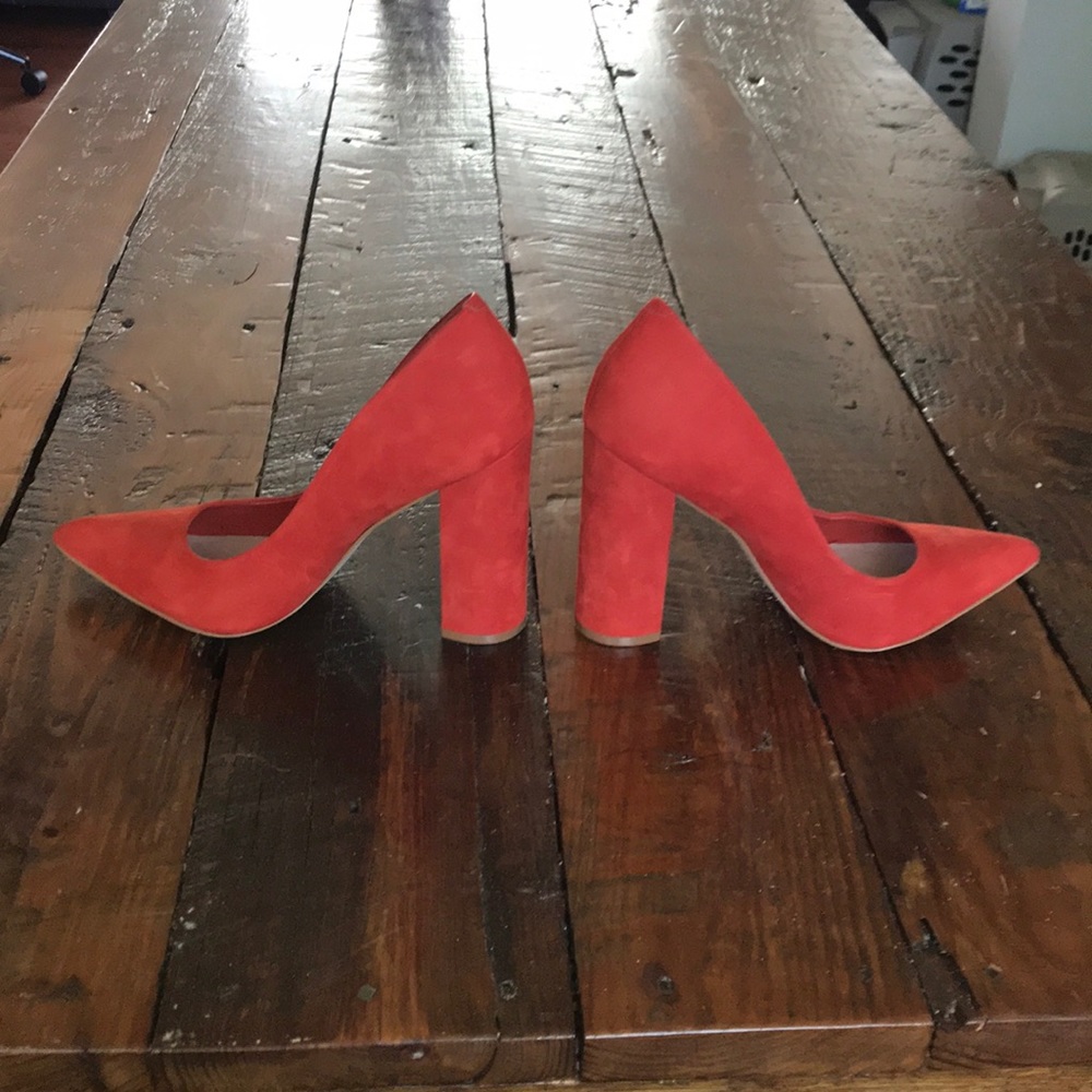 Blood orange Aldo chunky heeled pumps